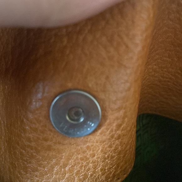 Vintage authentic Versace cognac purse - Picture 7 of 9